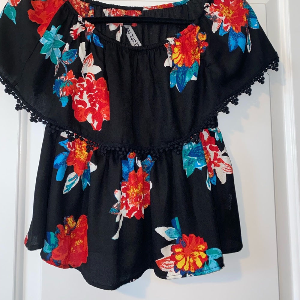 Design Lab. Lord & Taylor Off the shoulder top
